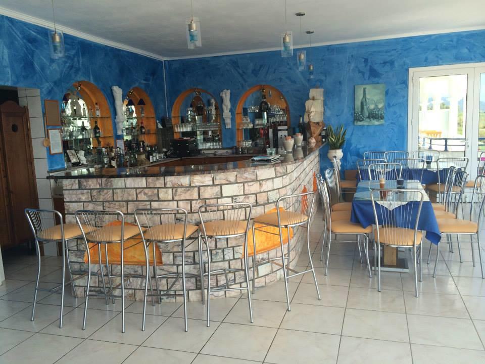 Gogas Palace Aparthotel Ammoudia Exterior photo